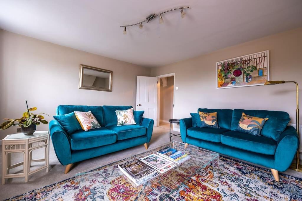 Beautiful & Spacious Retreat In ウィンチェスター エクステリア 写真